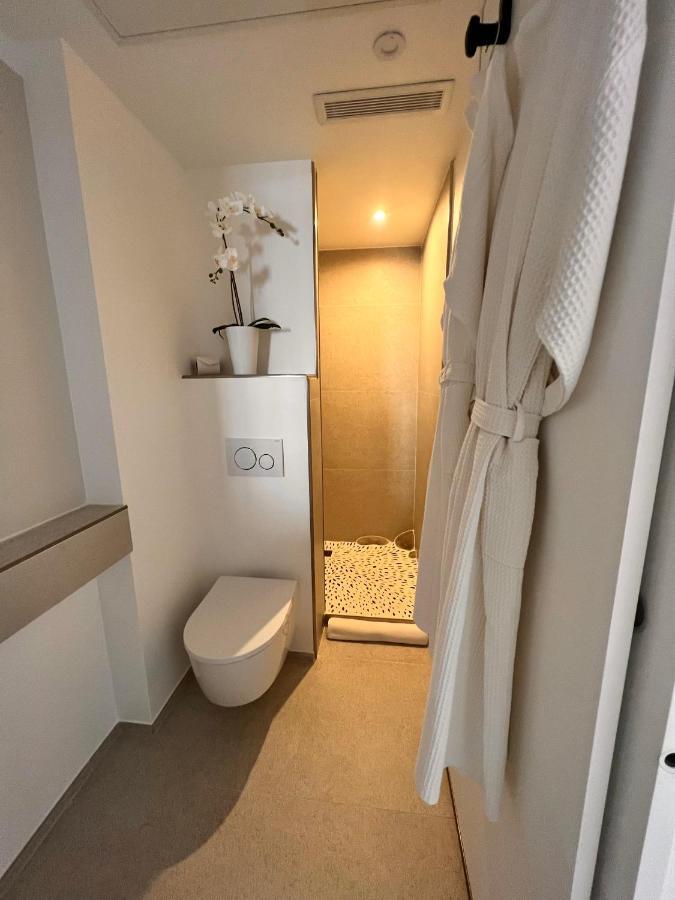Tamarin & Capucin Suite Balneo Aubagne Extérieur photo